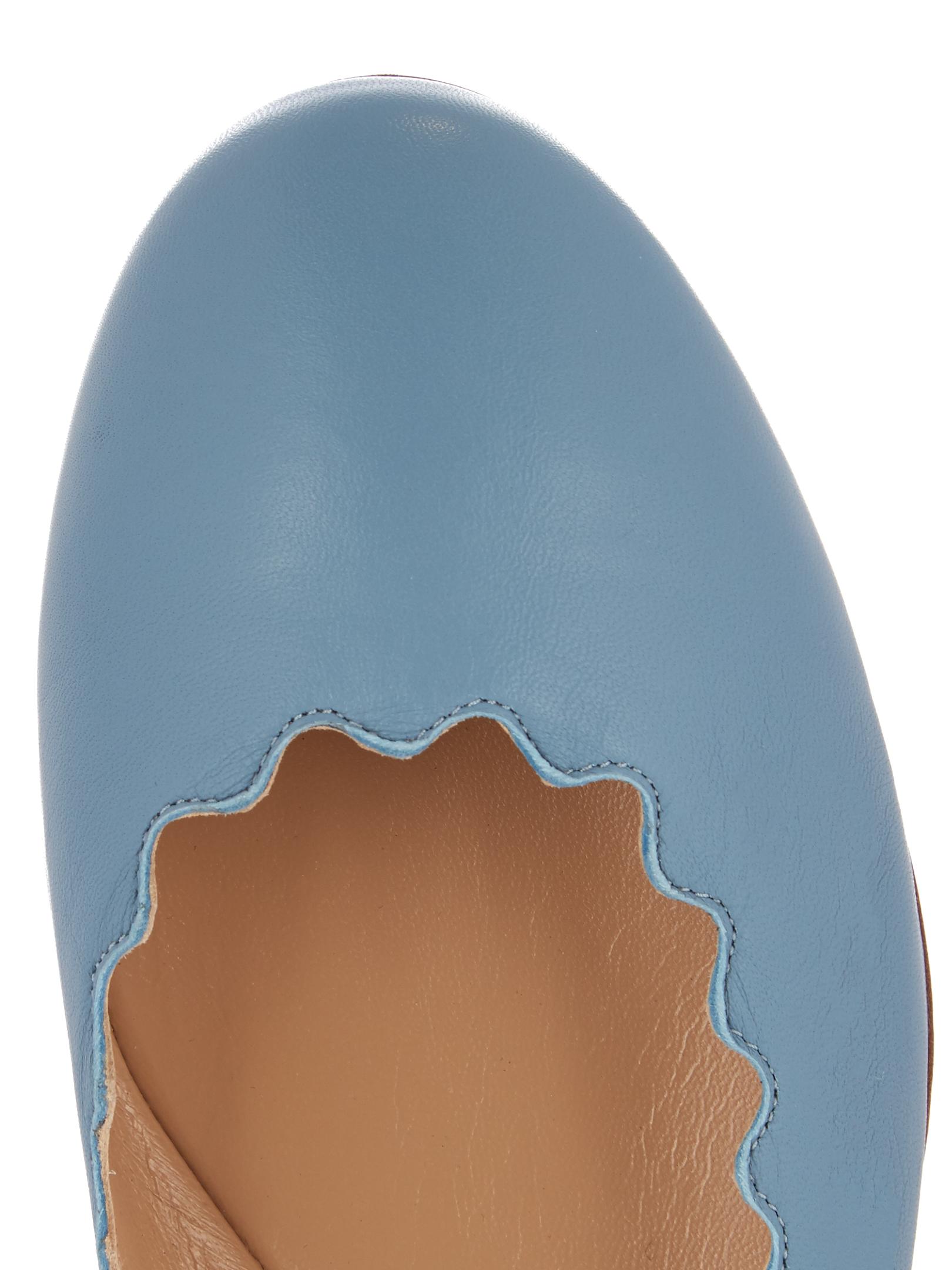 chloe laurena scalloped flat